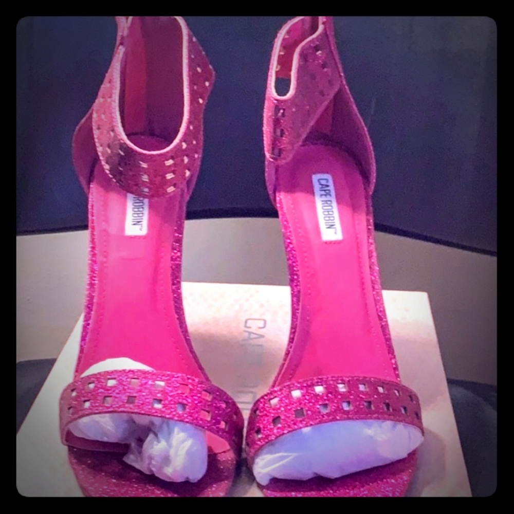 Cape Robbin Size 11 heels